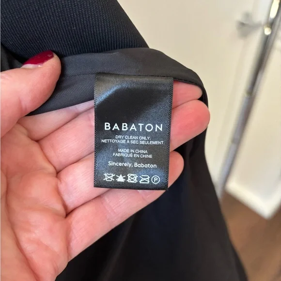 Babaton Classic Black Blazer - Picture 6 of 6